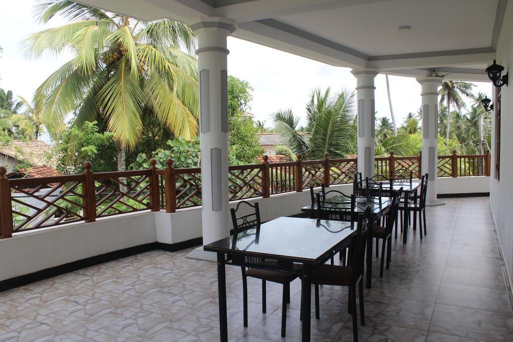 Lion Palace Weligama Extérieur photo