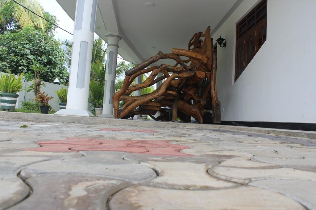 Lion Palace Weligama Extérieur photo